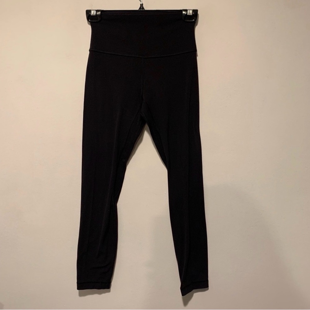 Black align Lululemon leggings. Size 4